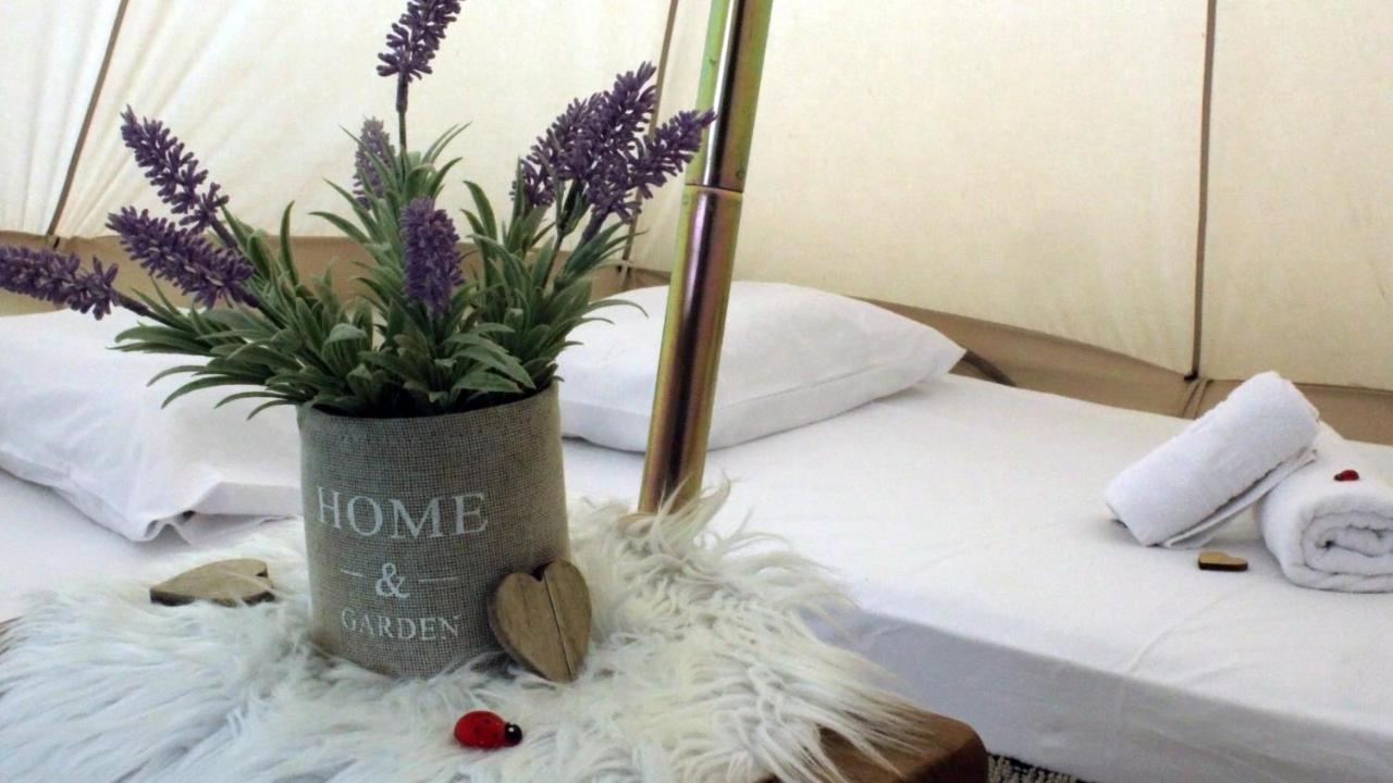Queens Luxury Glamping Palaiokastro  Ngoại thất bức ảnh